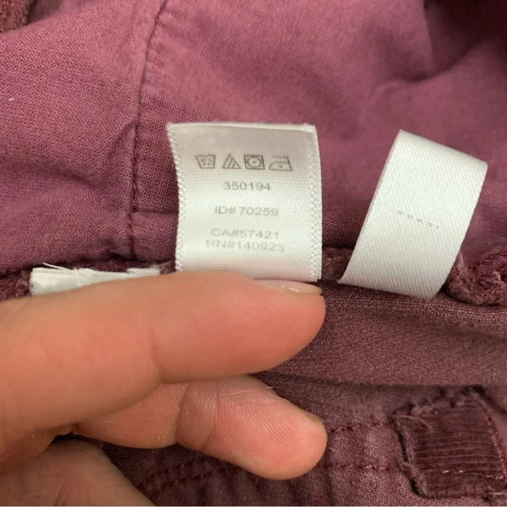 Loft Women’s‎ Red Wine Curvy Straight Corduroy Pants Size 26